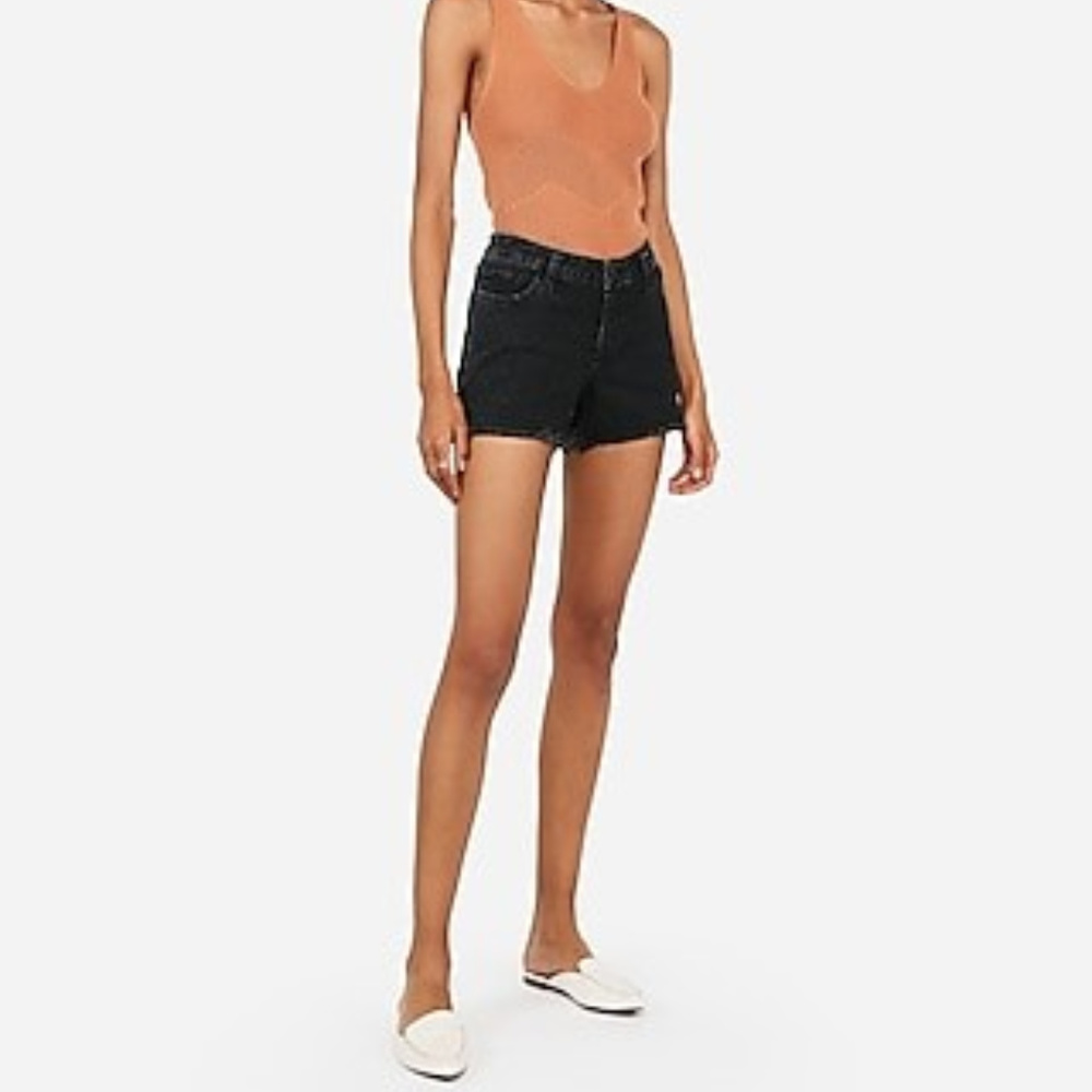 🆕Express Midi Relaxed Low Rise Shorts